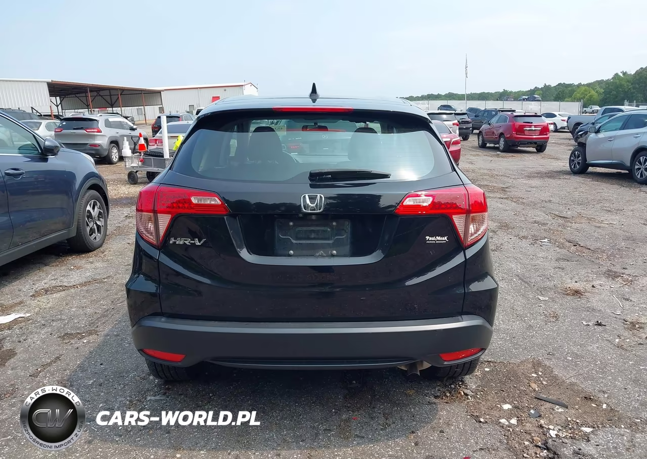2018 Honda Hr-V Lx VIN:3CZRU5H32JG700603 - 17