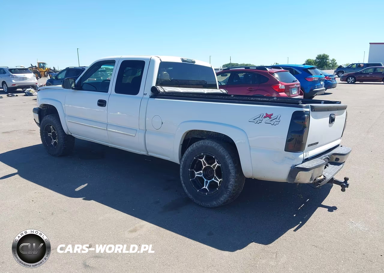 2003 Chevrolet Silverado 1500 Ls VIN:1GCEK19TX3E369801 - 3