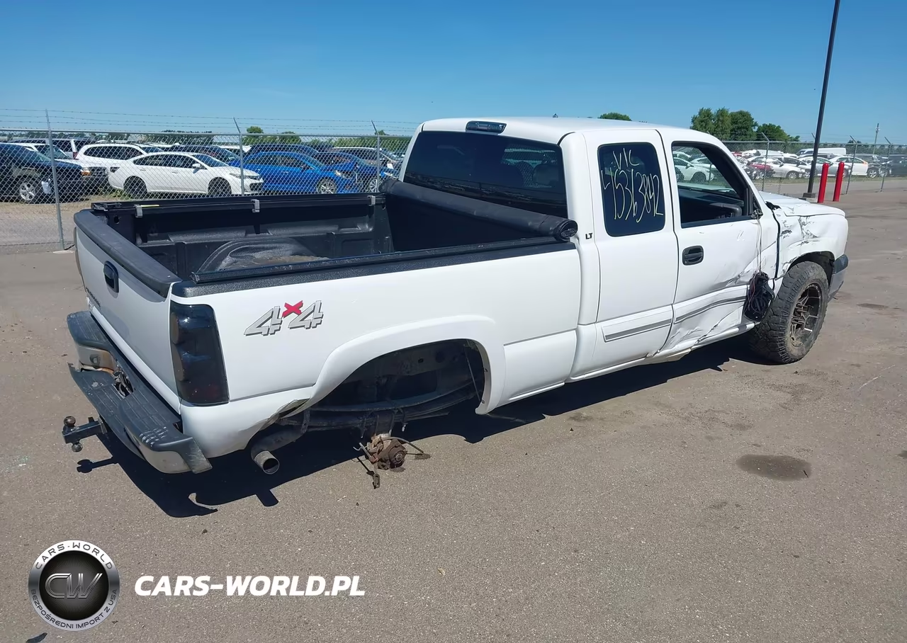 2003 Chevrolet Silverado 1500 Ls VIN:1GCEK19TX3E369801 - 4