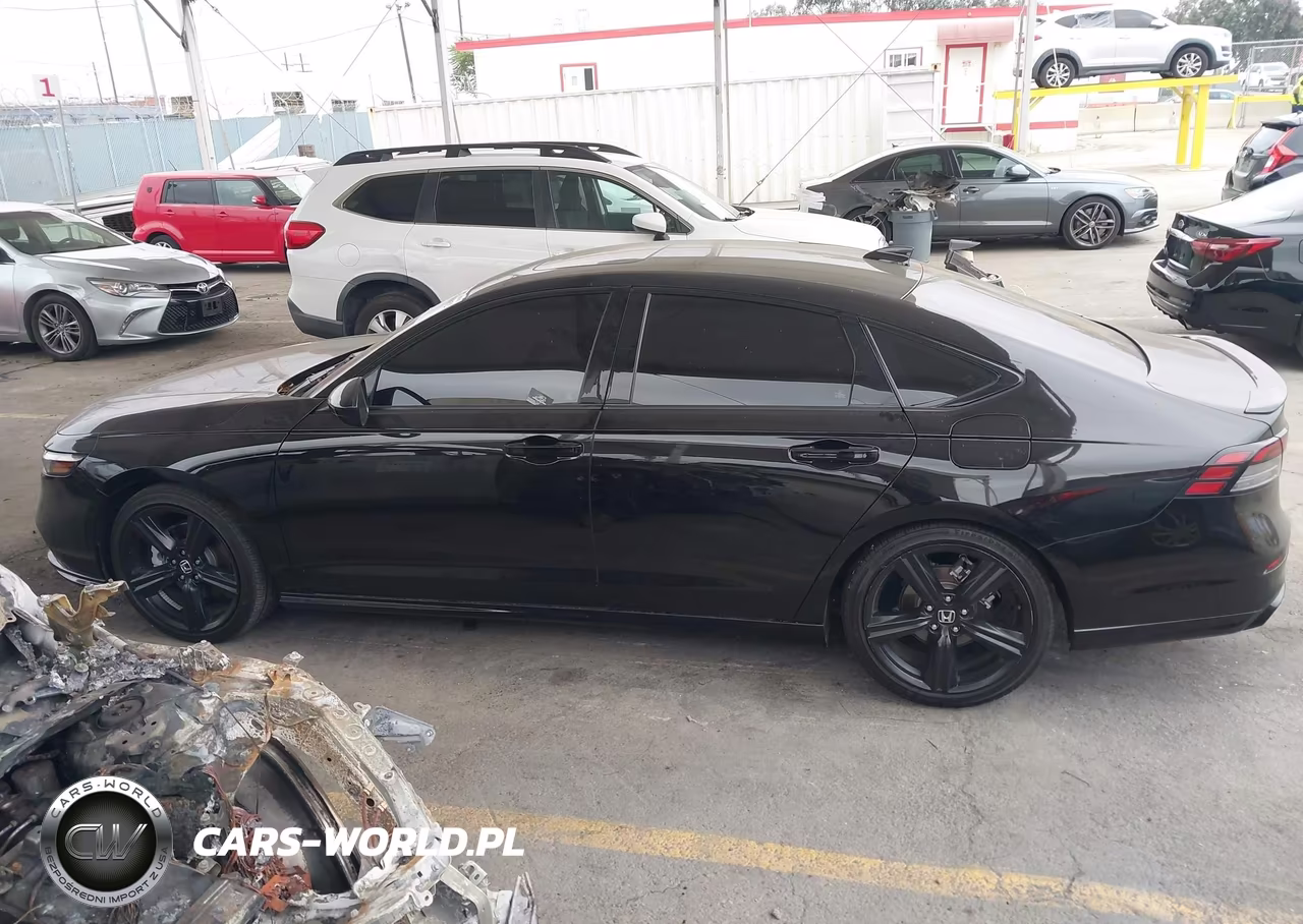 2024 Honda Accord Hybrid Sport-L VIN:1HGCY2F73RA091179 - 13