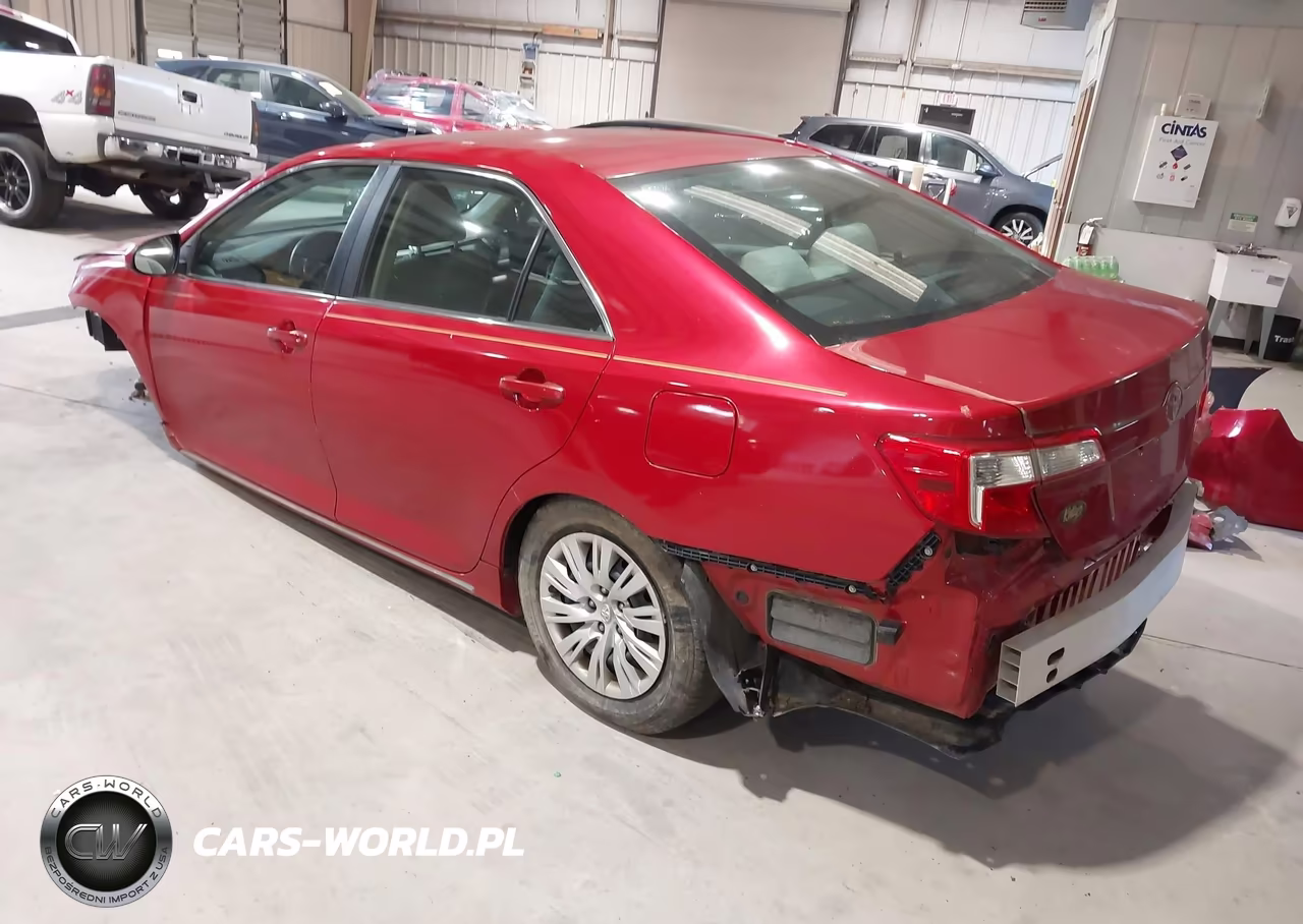 2014 Toyota Camry Le VIN:4T4BF1FK7ER380753 - 3