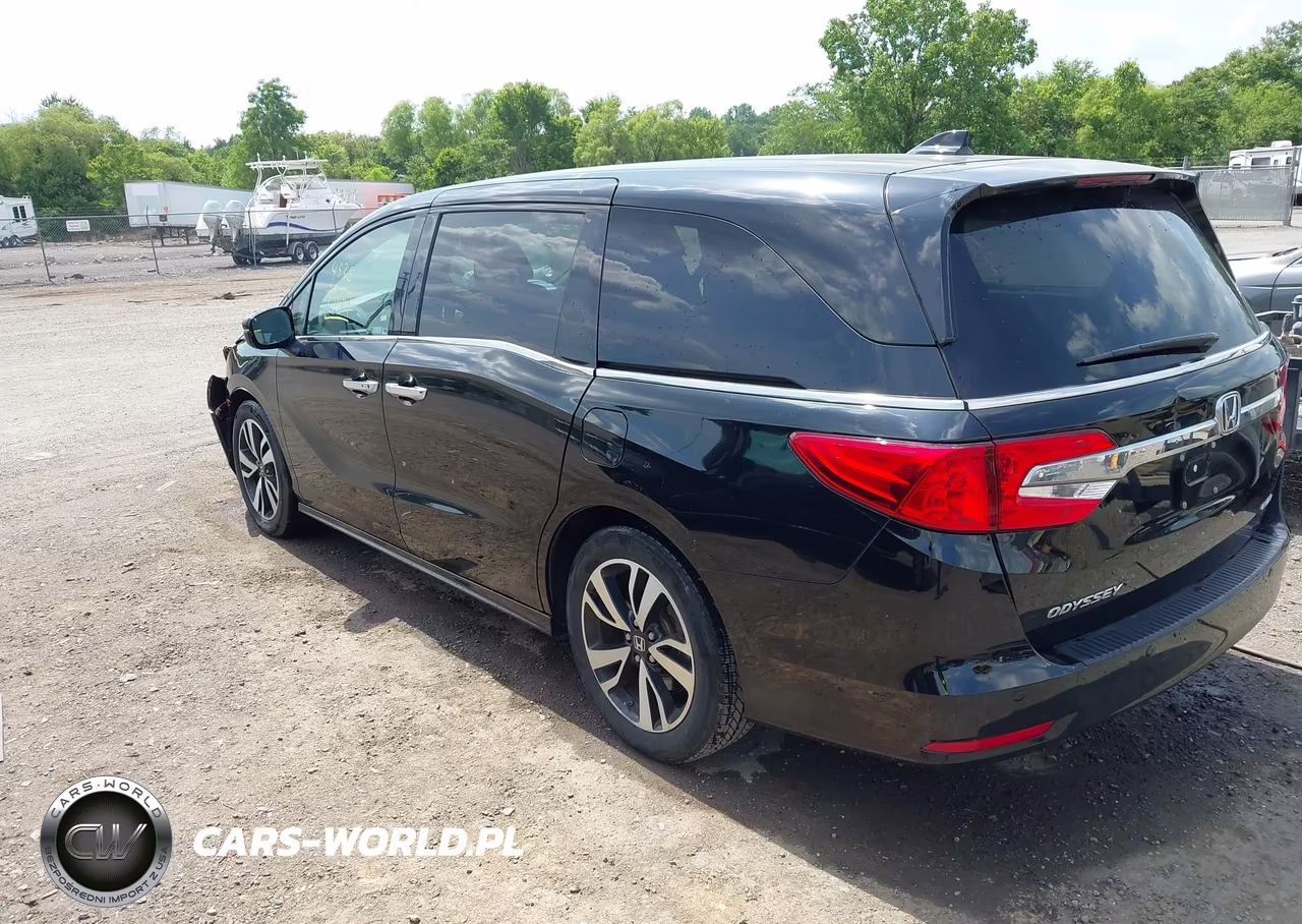 2020 Honda Odyssey Elite VIN:5FNRL6H91LB050979 - 3
