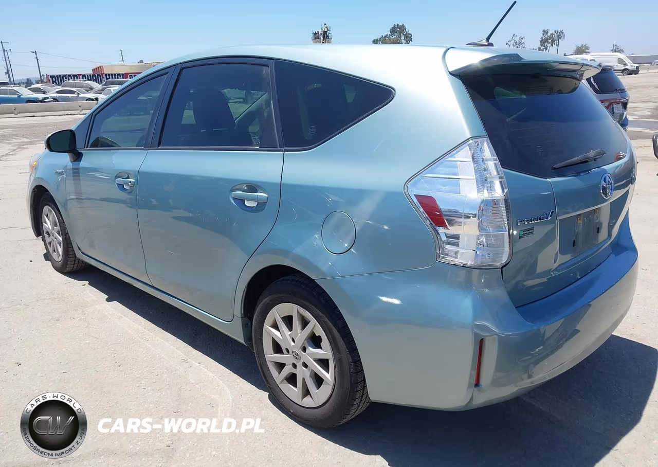 2014 Toyota Prius V Three VIN:JTDZN3EU6EJ014802 - 3