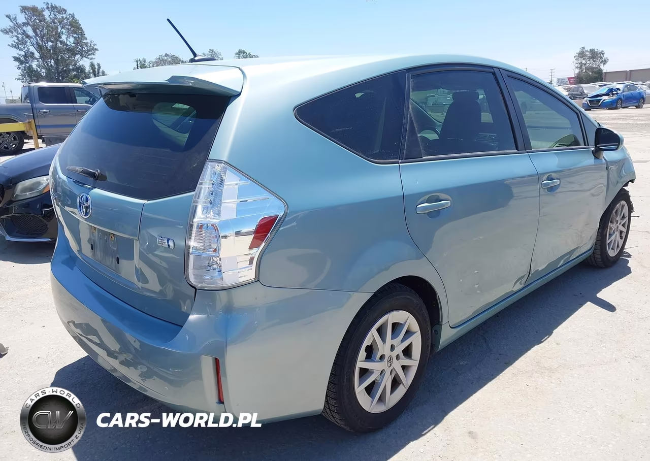 2014 Toyota Prius V Three VIN:JTDZN3EU6EJ014802 - 4