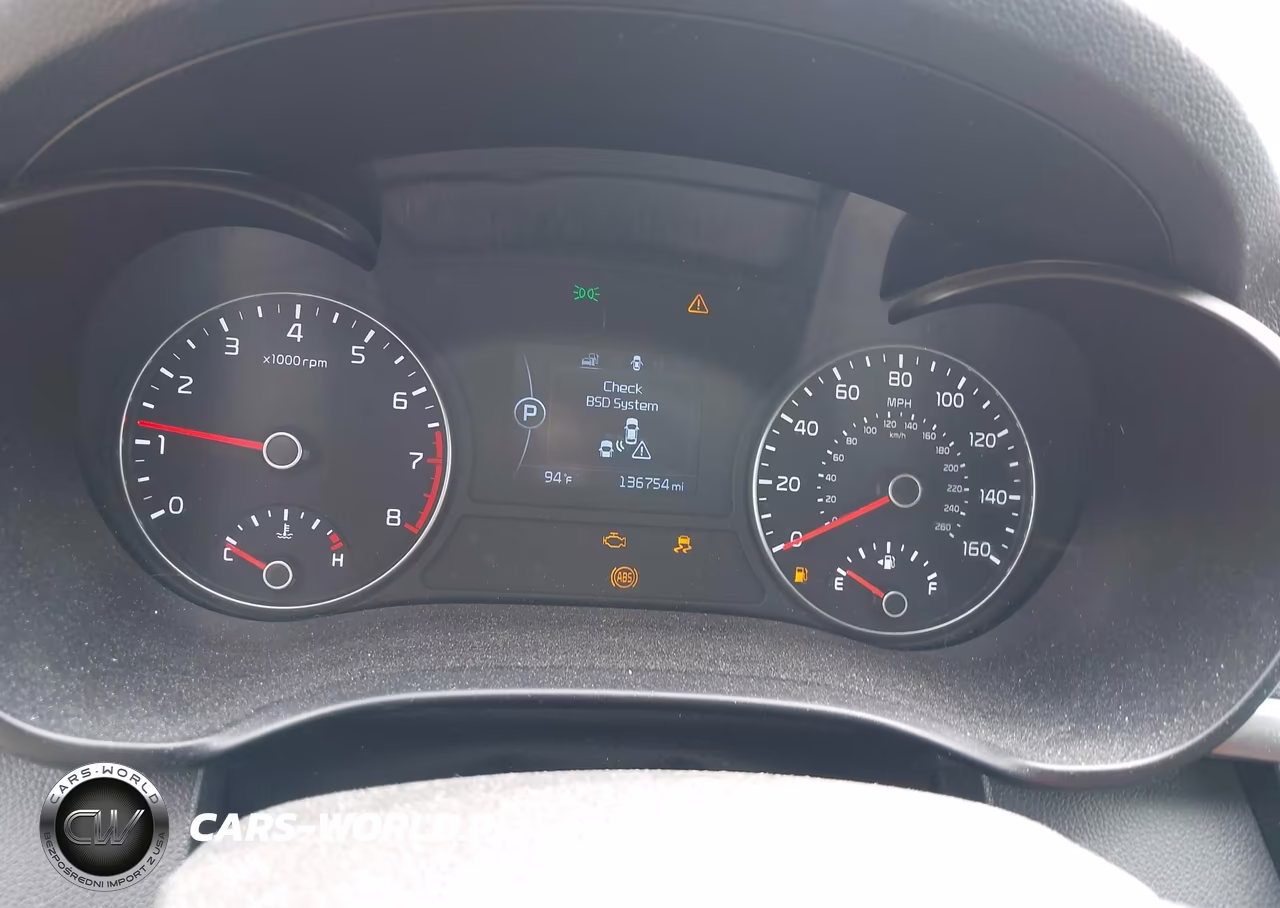 2018 Kia Optima Lx VIN:5XXGT4L37JG186008 - 7