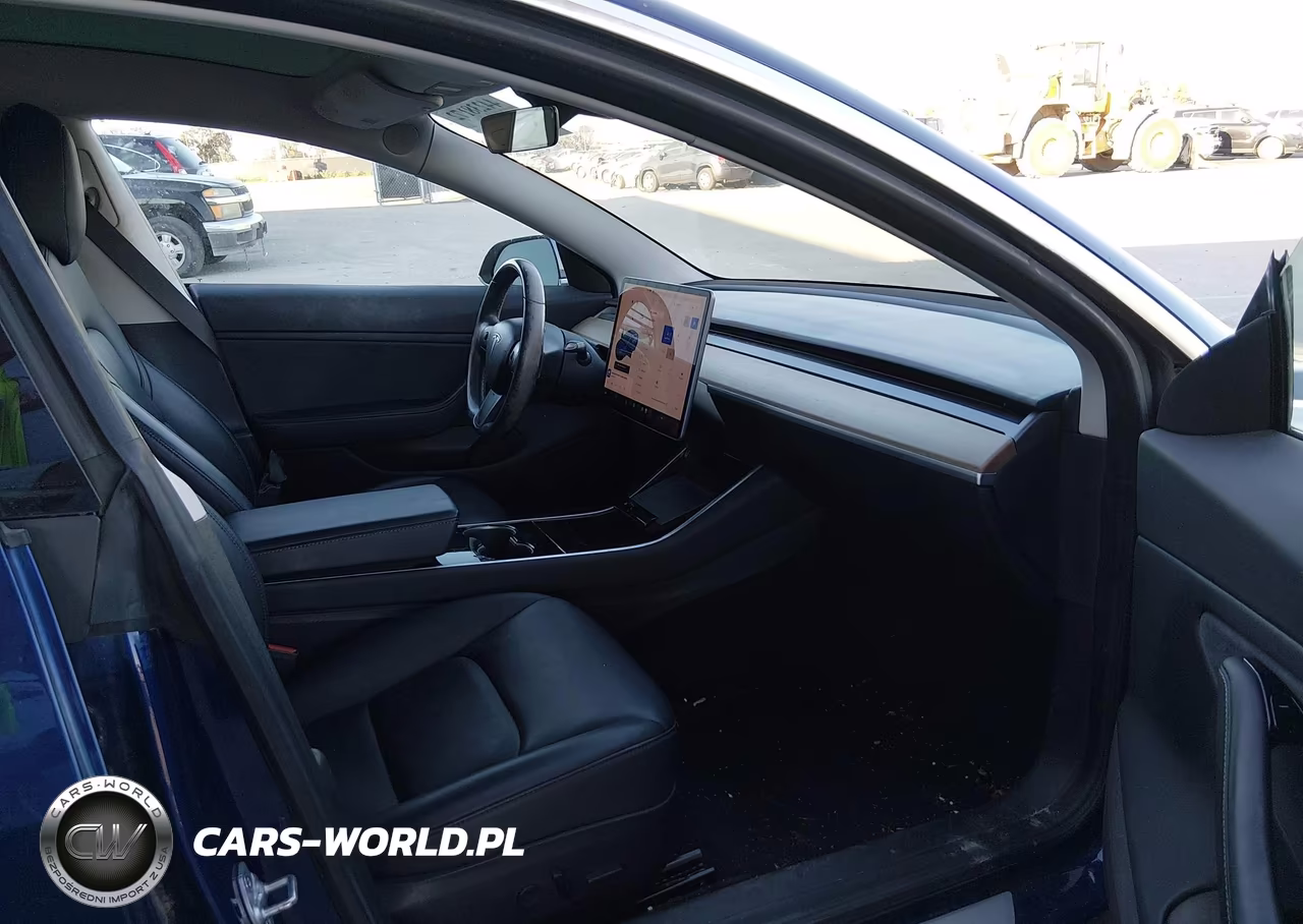 2018 Tesla Model 3 Long Range-Mid Range VIN:5YJ3E1EA2JF046194 - 5