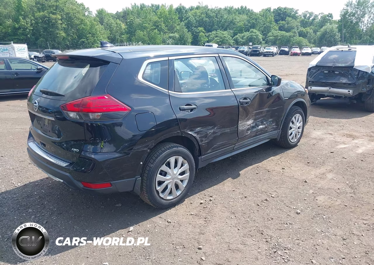 2017 Nissan Rogue S VIN:JN8AT2MV6HW279660 - 4