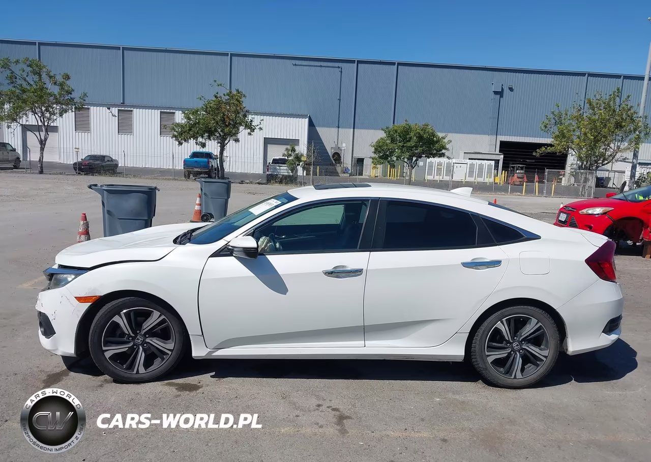 2016 Honda Civic Touring VIN:19XFC1F98GE213499 - 14