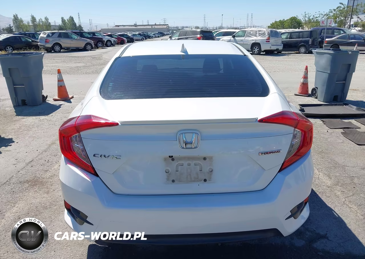 2016 Honda Civic Touring VIN:19XFC1F98GE213499 - 16