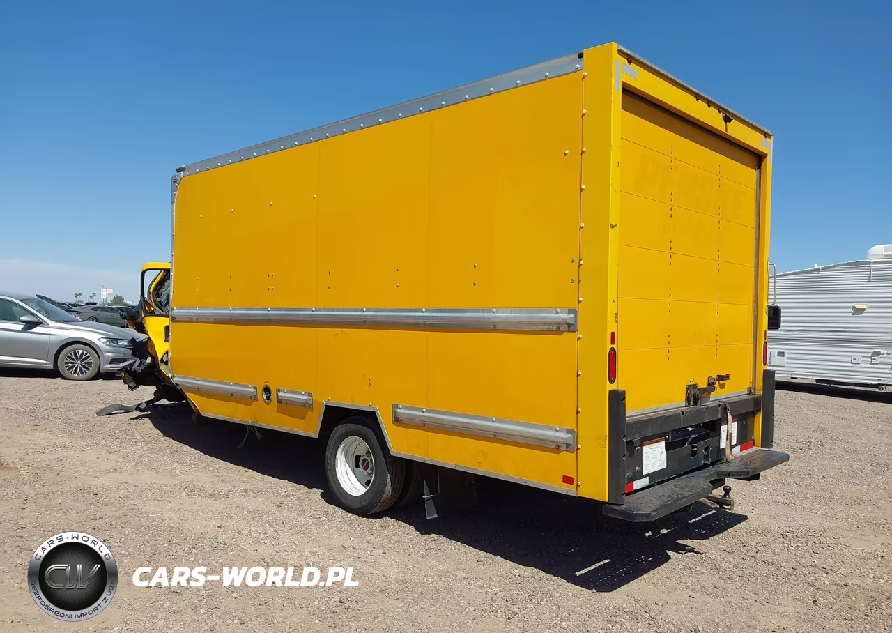 2021 GMC Savana Cutaway Work Van VIN:7GZ37TC78MN007602 - 3