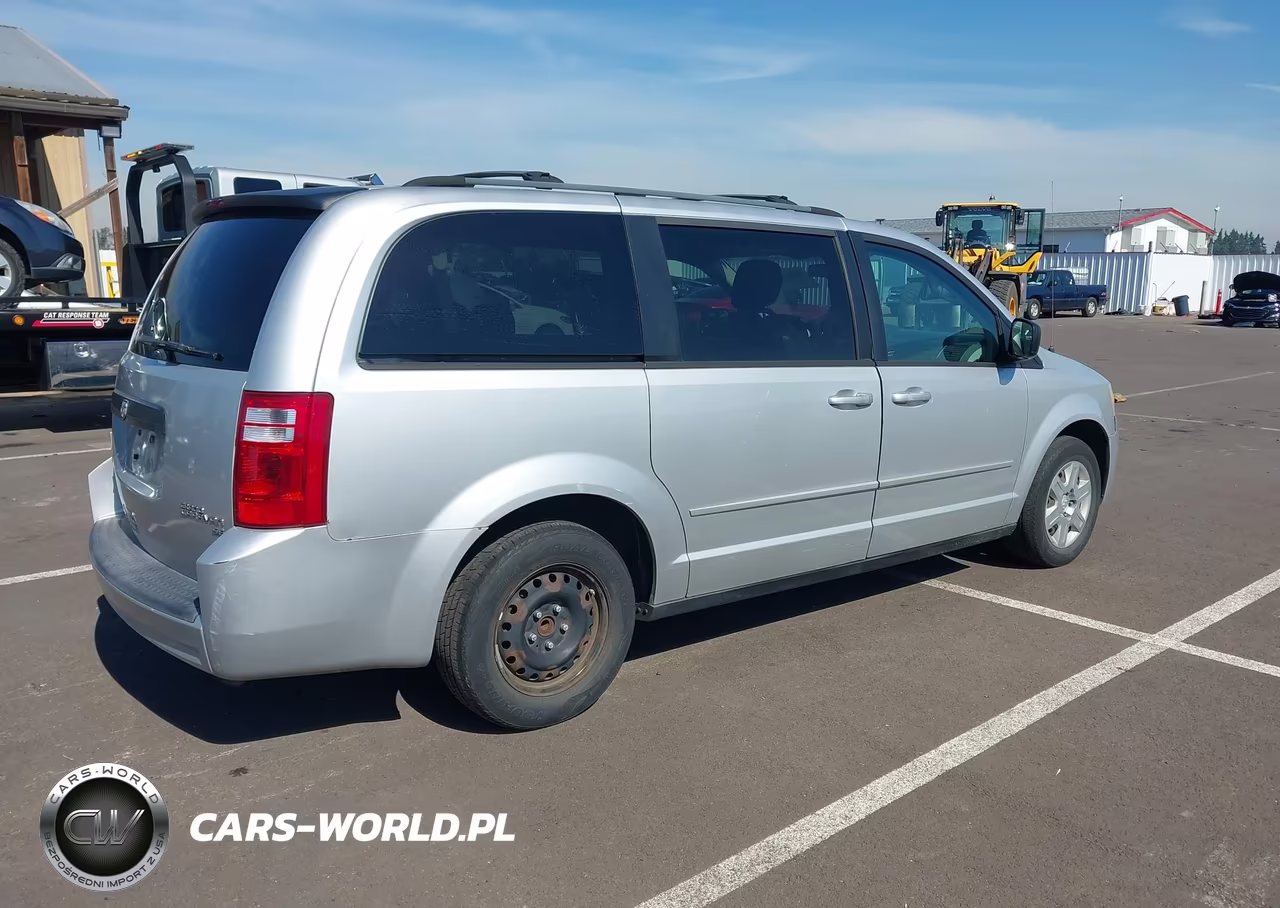 2010 Dodge Grand Caravan Se VIN:2D4RN4DE4AR160852 - 4