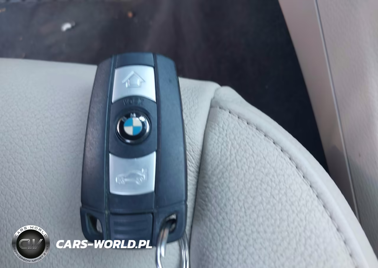 2015 BMW X1 xDrive35I VIN:WBAVM5C5XFVV95057 - 11