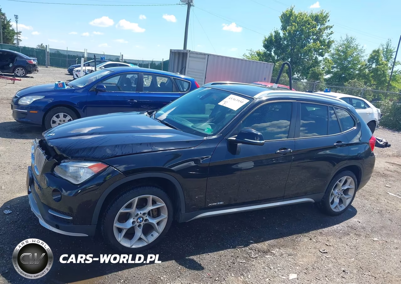 2015 BMW X1 xDrive35I VIN:WBAVM5C5XFVV95057 - 14