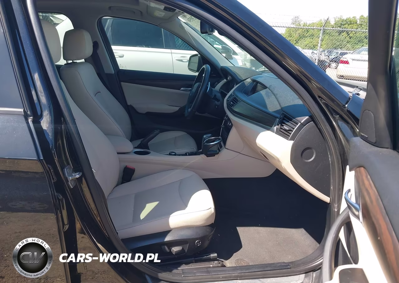 2015 BMW X1 xDrive35I VIN:WBAVM5C5XFVV95057 - 5