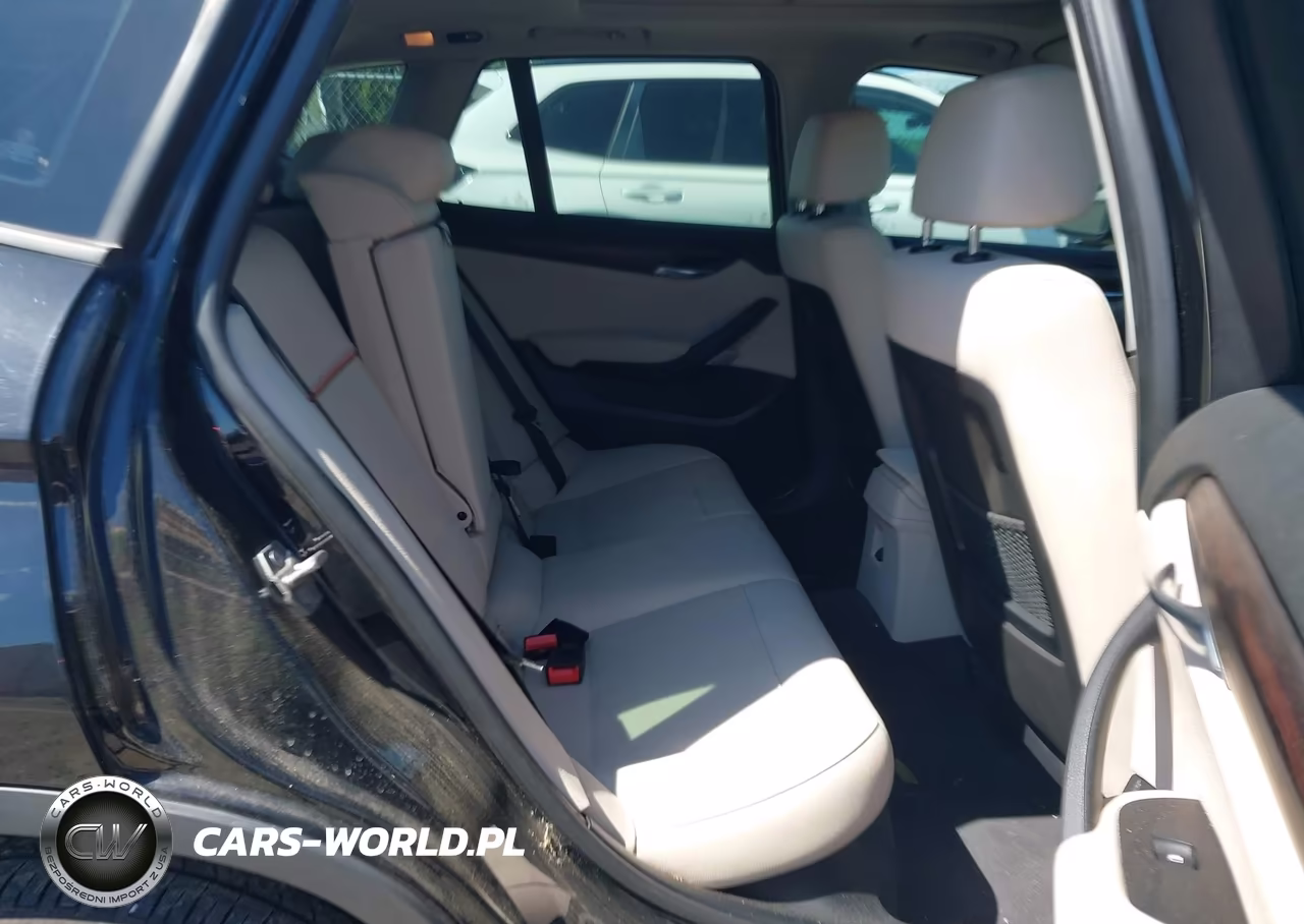 2015 BMW X1 xDrive35I VIN:WBAVM5C5XFVV95057 - 8