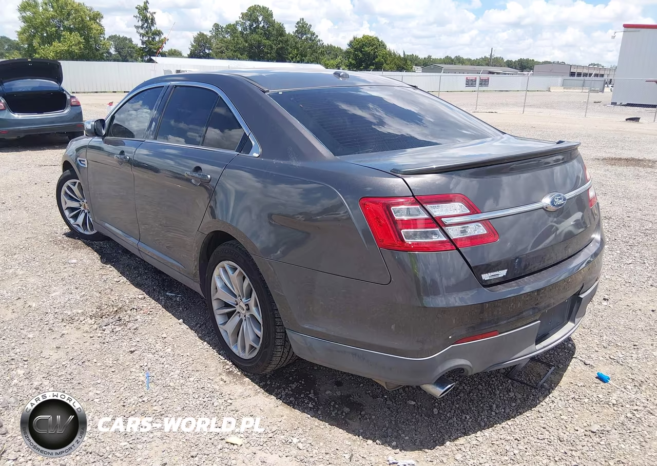 2016 Ford Taurus Limited VIN:1FAHP2F8XGG105112 - 3