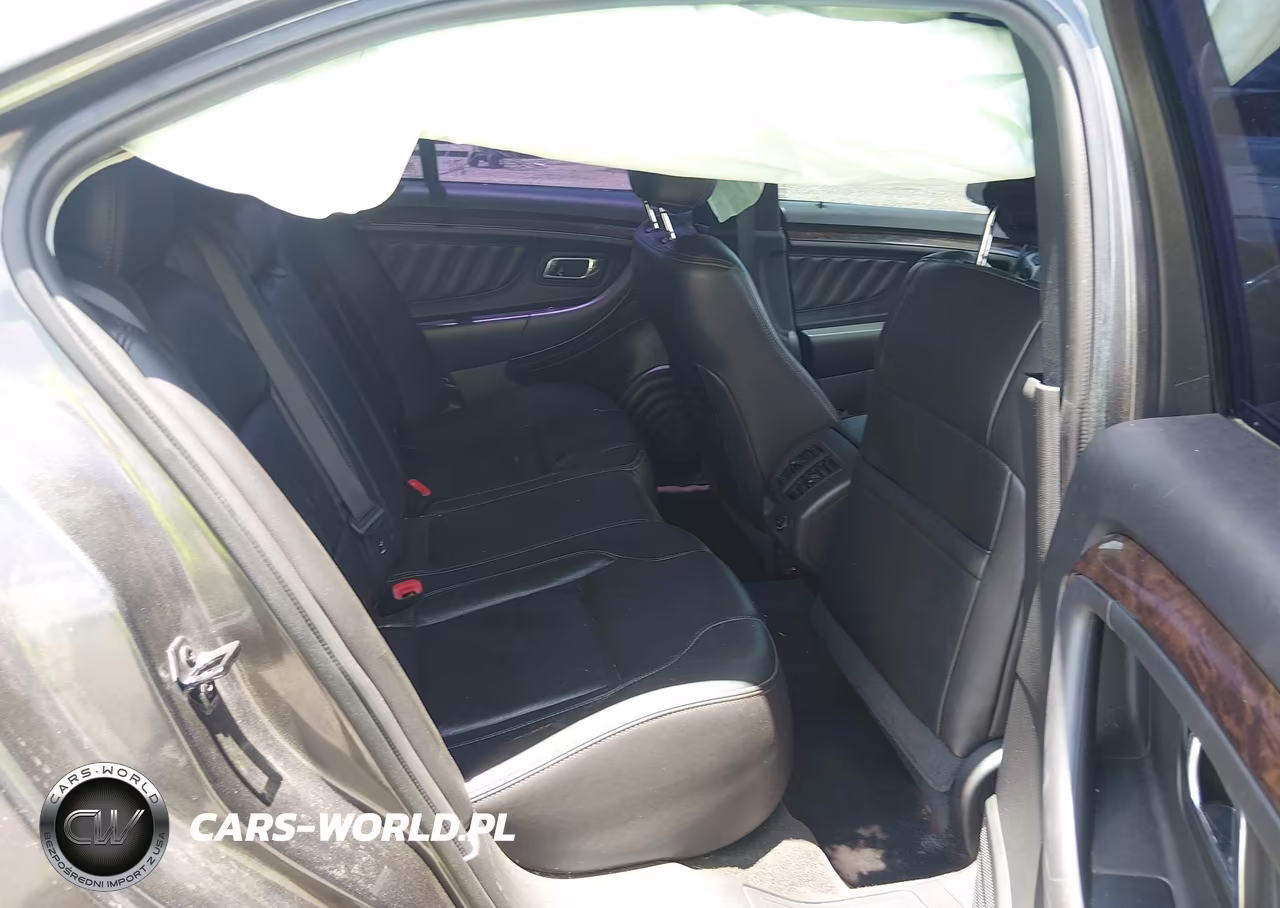 2016 Ford Taurus Limited VIN:1FAHP2F8XGG105112 - 8