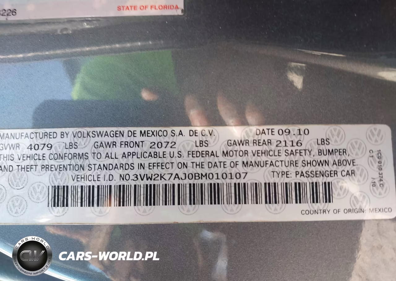 2011 Volkswagen Jetta 2.0L S VIN:3VW2K7AJ0BM010107 - 9
