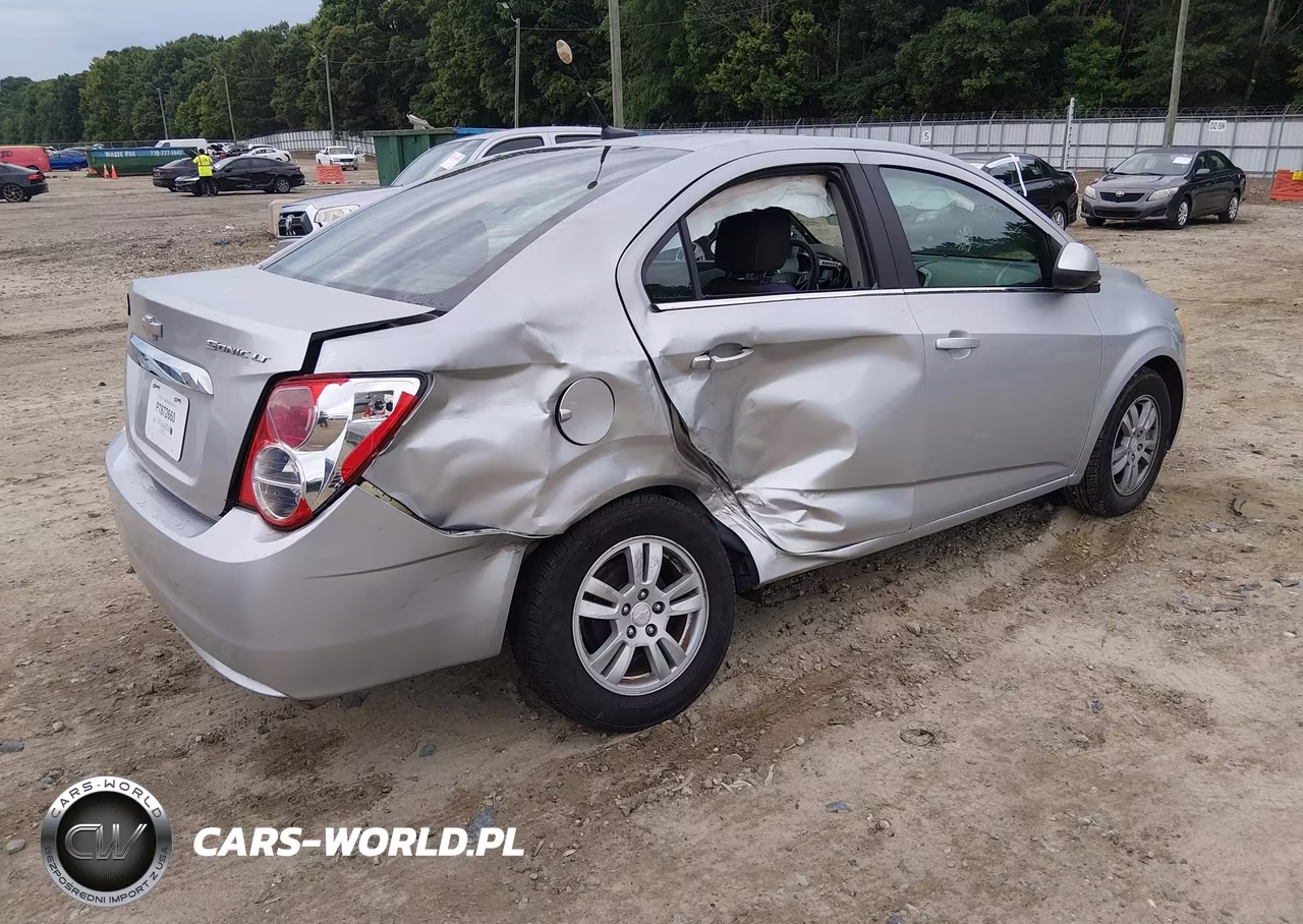 2014 Chevrolet Sonic Lt Auto VIN:1G1JC5SH3E4187108 - 4