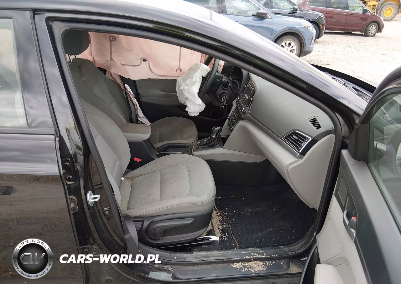 2017 Hyundai Elantra Se VIN:5NPD74LF2HH113676 - 5