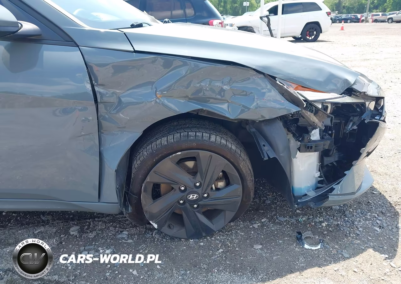 2023 Hyundai Elantra Sel VIN:KMHLM4AG0PU441789 - 6