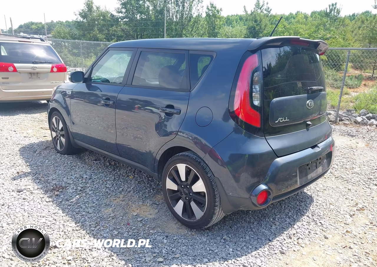 2015 Kia Soul ! VIN:KNDJX3A51F7123625 - 3