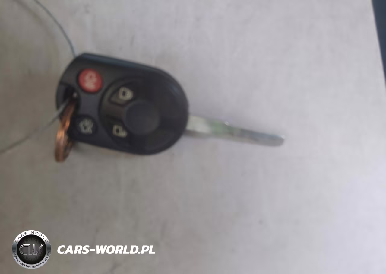 2018 Ford Focus Se VIN:1FADP3K29JL207859 - 11