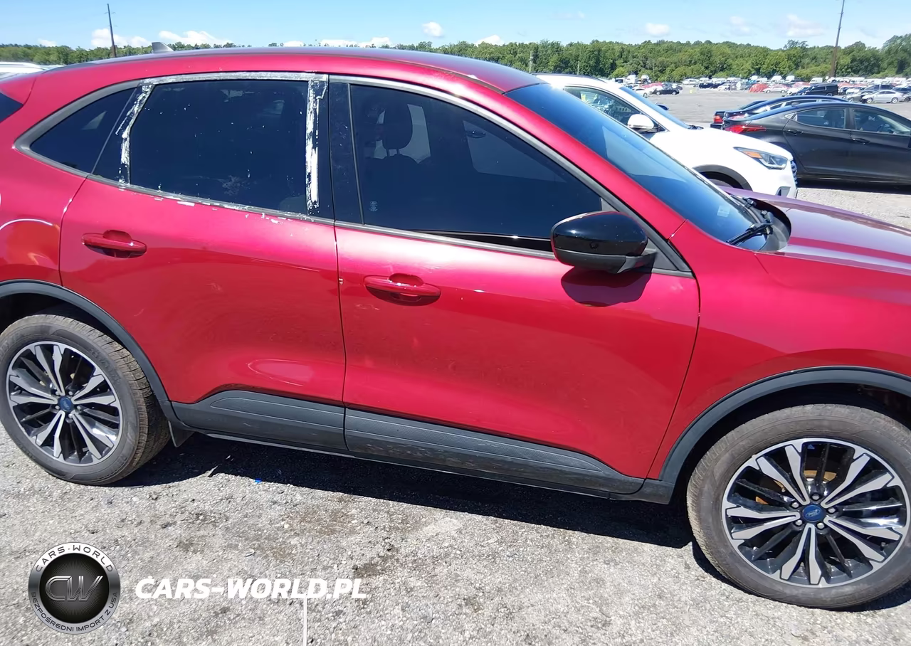 2021 Ford Escape Se Hybrid VIN:1FMCU9BZ7MUB12063 - 13