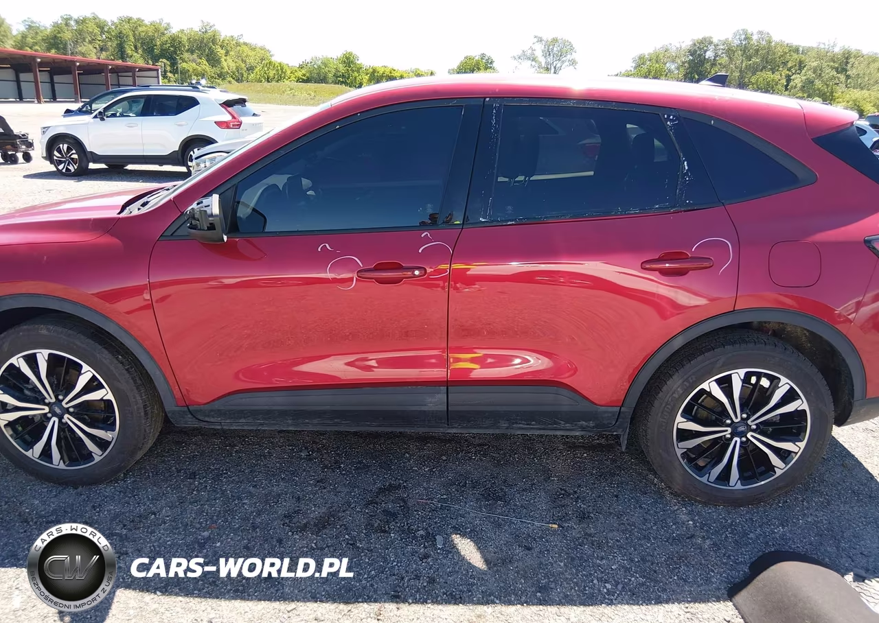 2021 Ford Escape Se Hybrid VIN:1FMCU9BZ7MUB12063 - 14