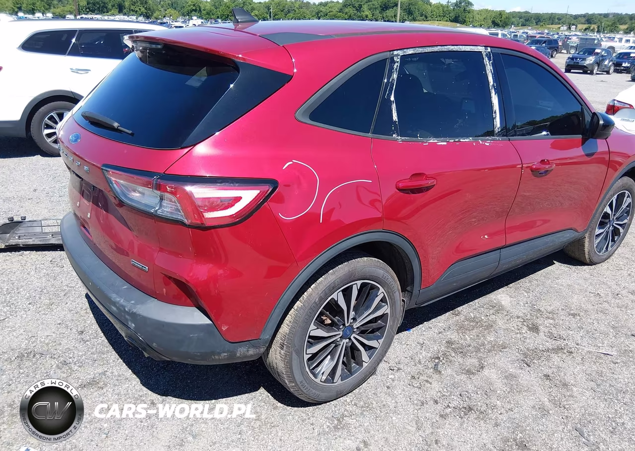 2021 Ford Escape Se Hybrid VIN:1FMCU9BZ7MUB12063 - 4