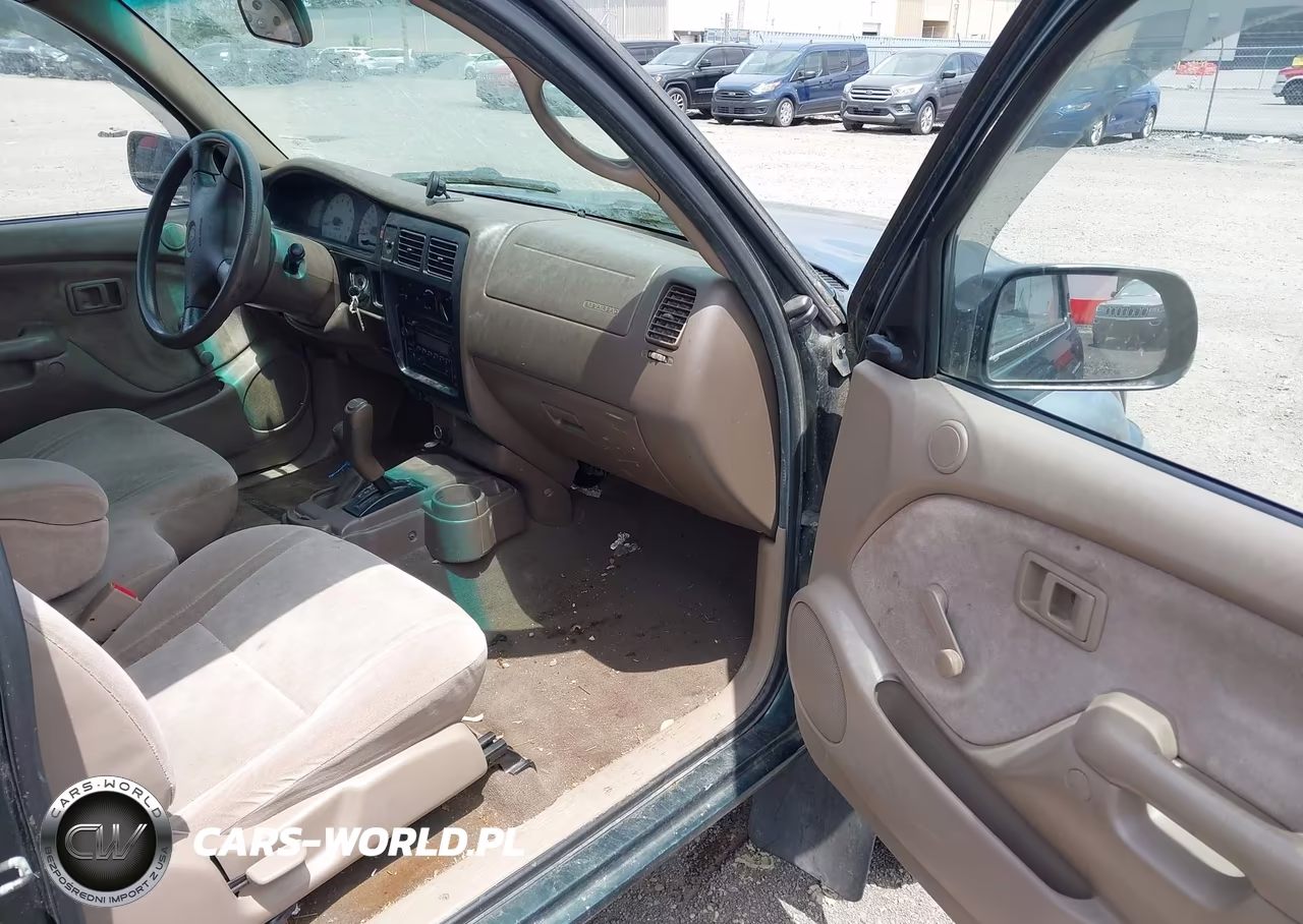 2001 Toyota Tacoma VIN:5TEWM72N01Z772936 - 5
