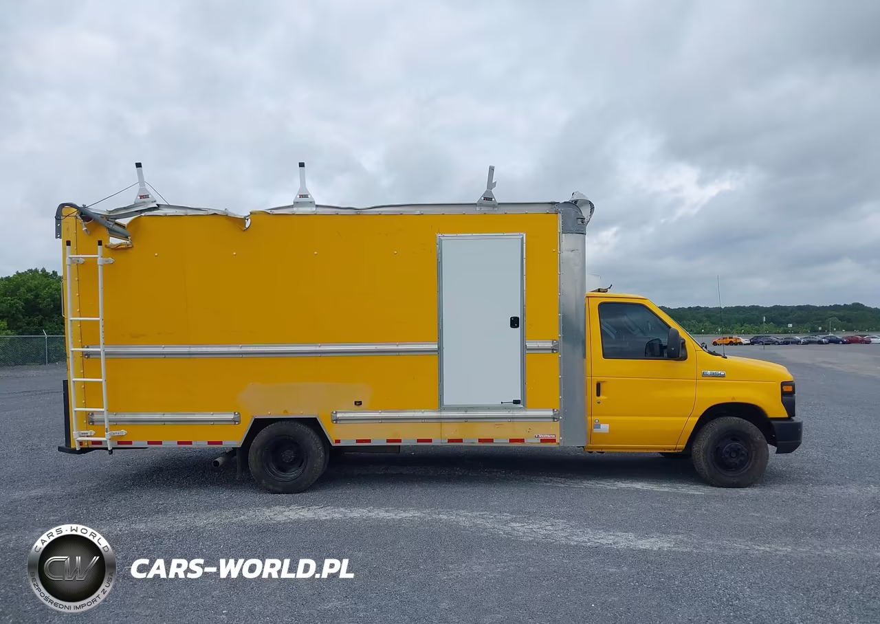 2015 Ford E-350 Cutaway VIN:1FDWE3FS3FDA14557 - 13