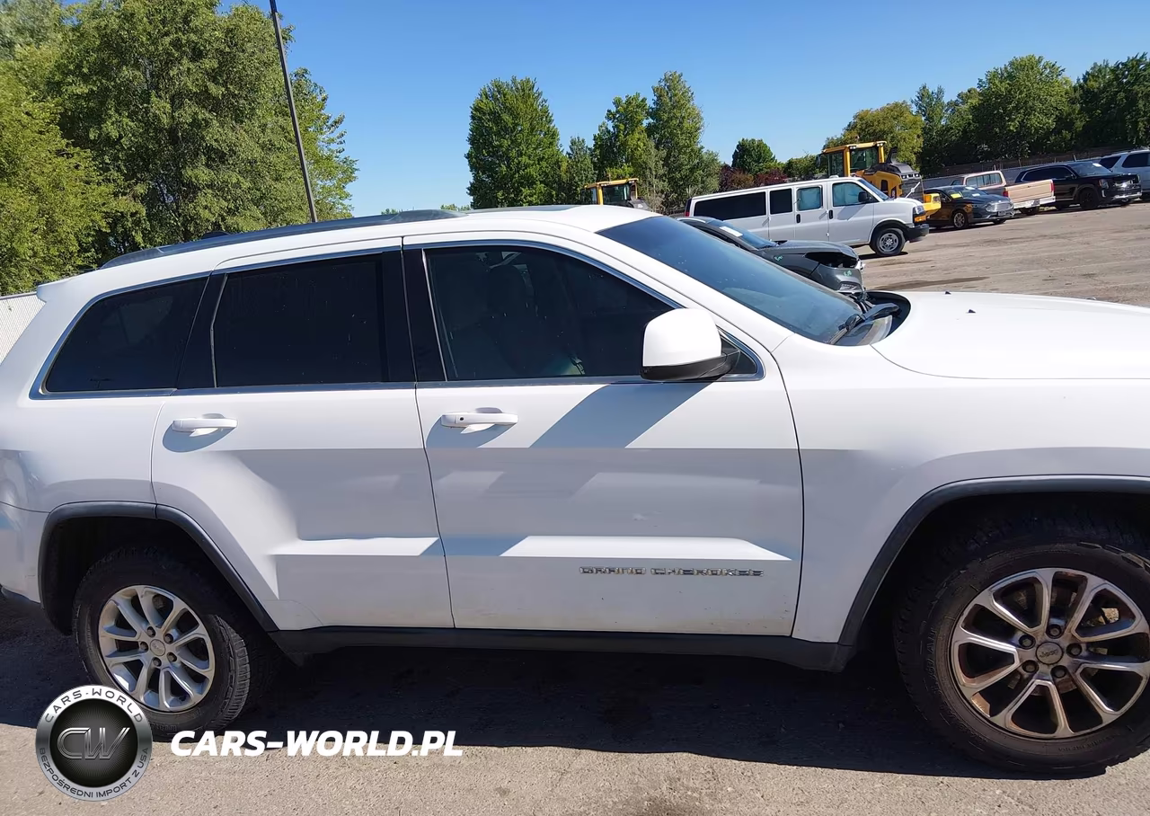 2014 Jeep Grand Cherokee Laredo VIN:1C4RJEAG0EC145266 - 13