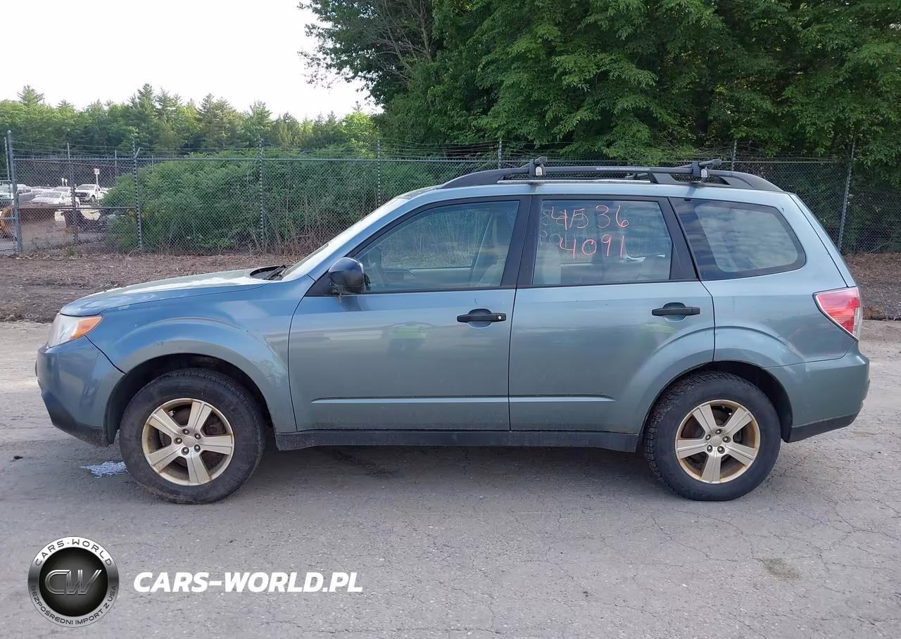 2013 Subaru Forester 2.5X VIN:JF2SHABC1DH427940 - 12