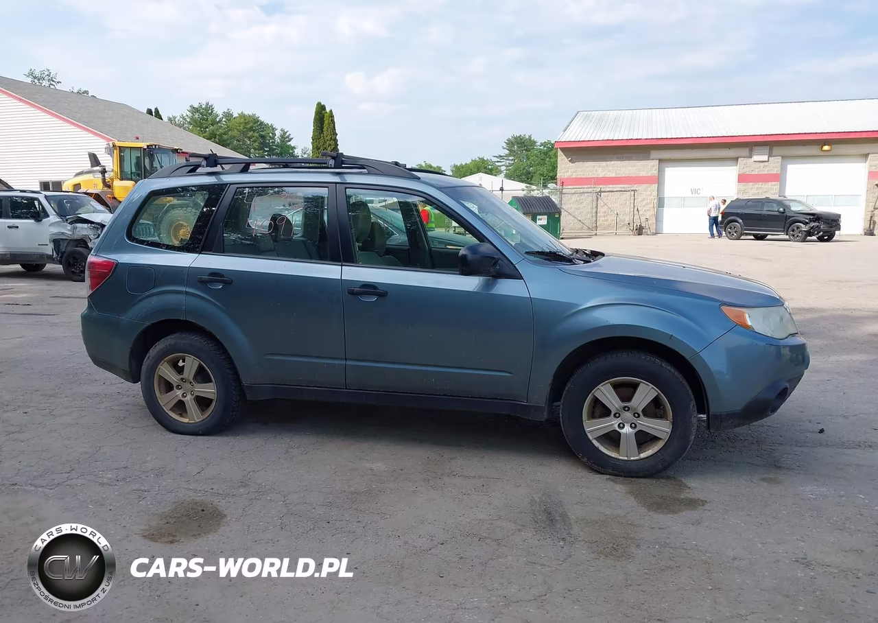 2013 Subaru Forester 2.5X VIN:JF2SHABC1DH427940 - 14