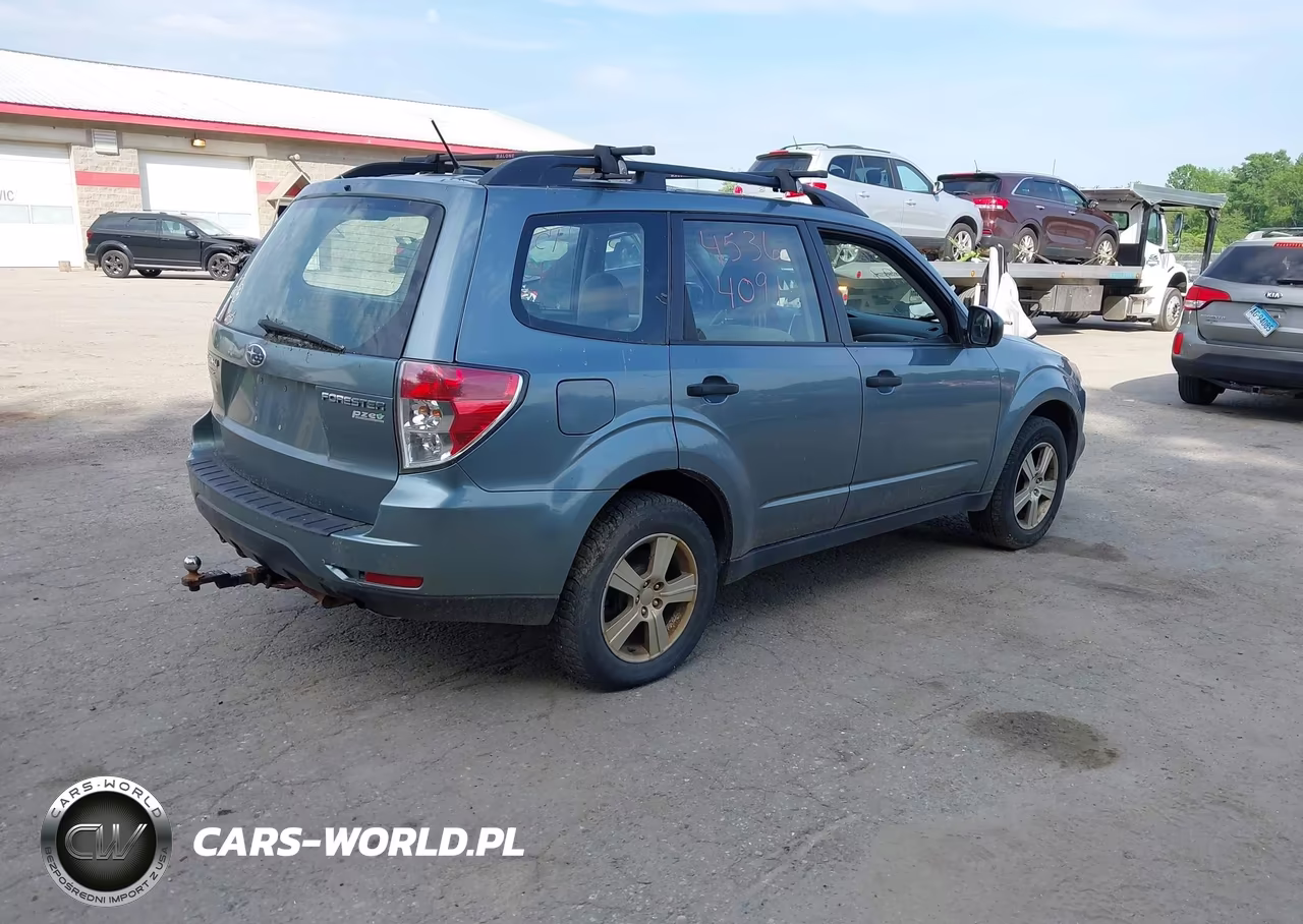 2013 Subaru Forester 2.5X VIN:JF2SHABC1DH427940 - 4