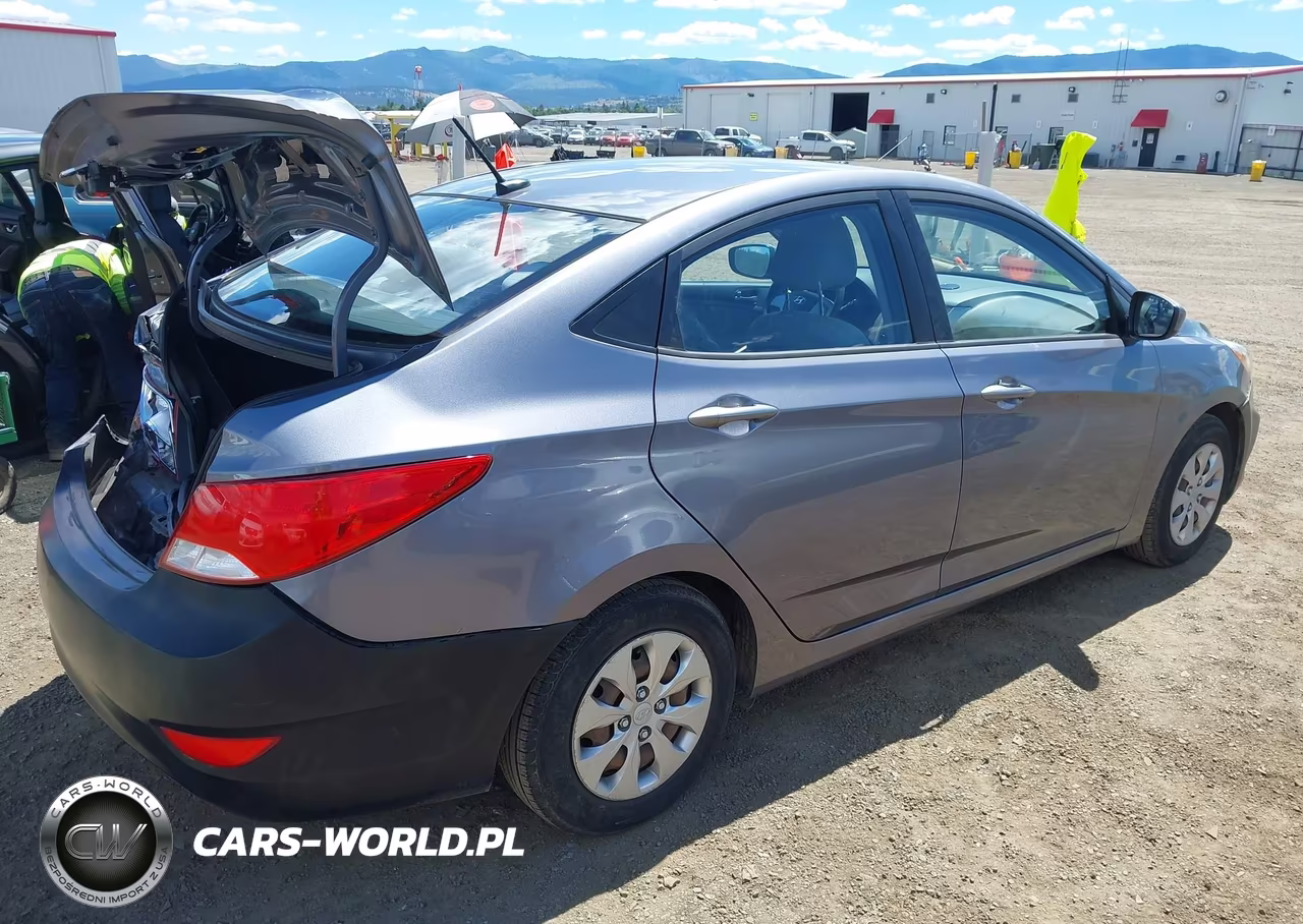 2016 Hyundai Accent Se VIN:KMHCT4AE0GU997618 - 4