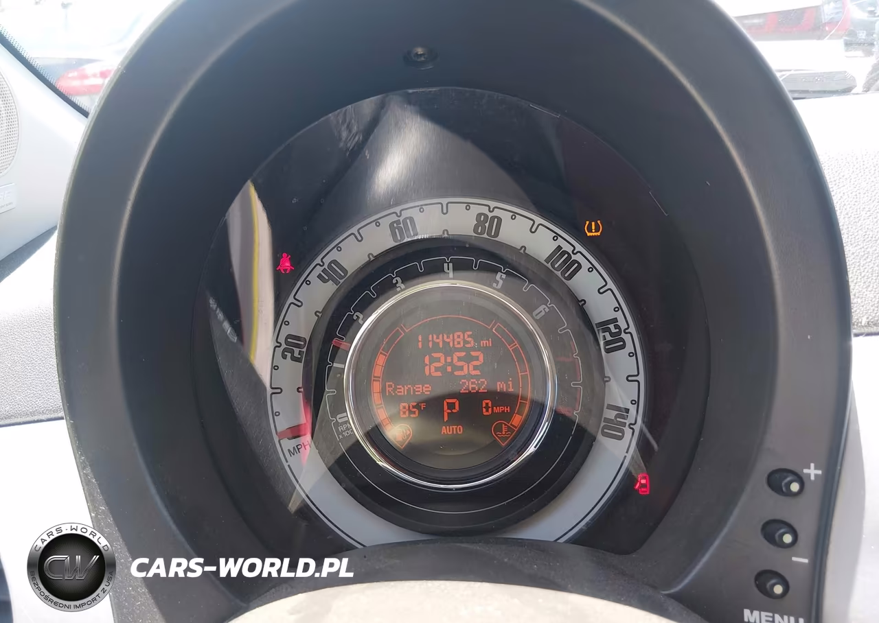 2012 Fiat 500C Lounge VIN:3C3CFFER3CT100837 - 7
