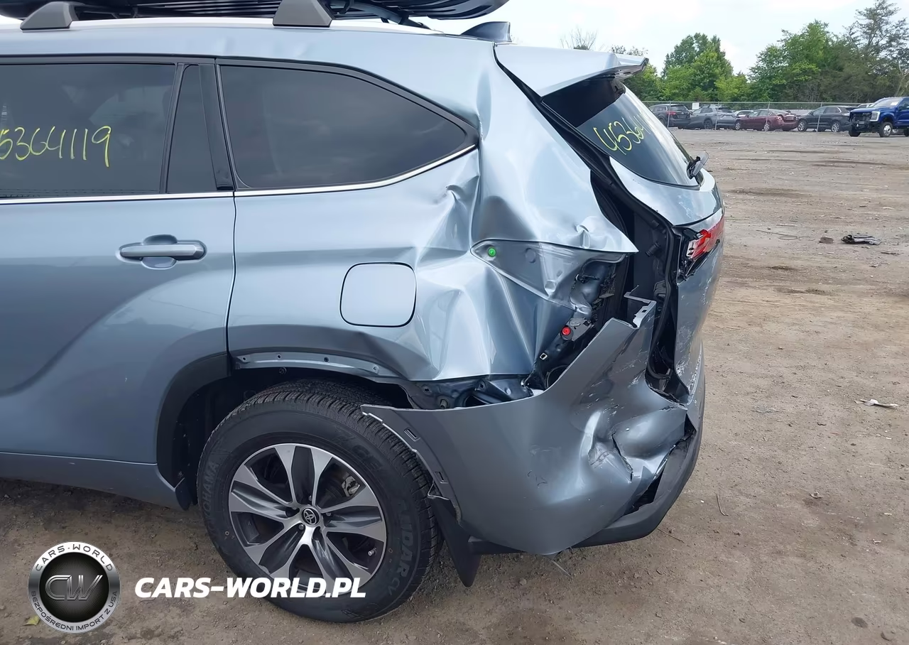 2022 Toyota Highlander Xle VIN:5TDGZRBH4NS249871 - 6