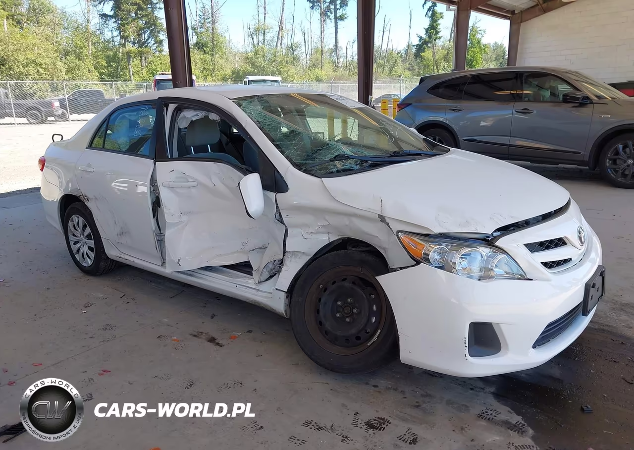 2012 Toyota Corolla Le – zdjęcie 1 z 17