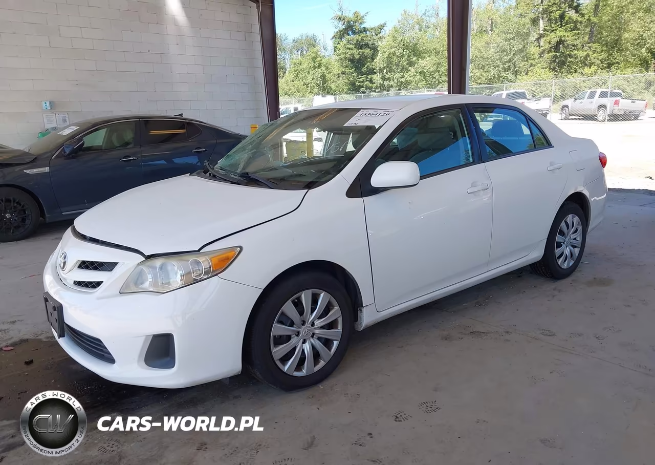 2012 Toyota Corolla Le VIN:2T1BU4EE2CC868472 - 2