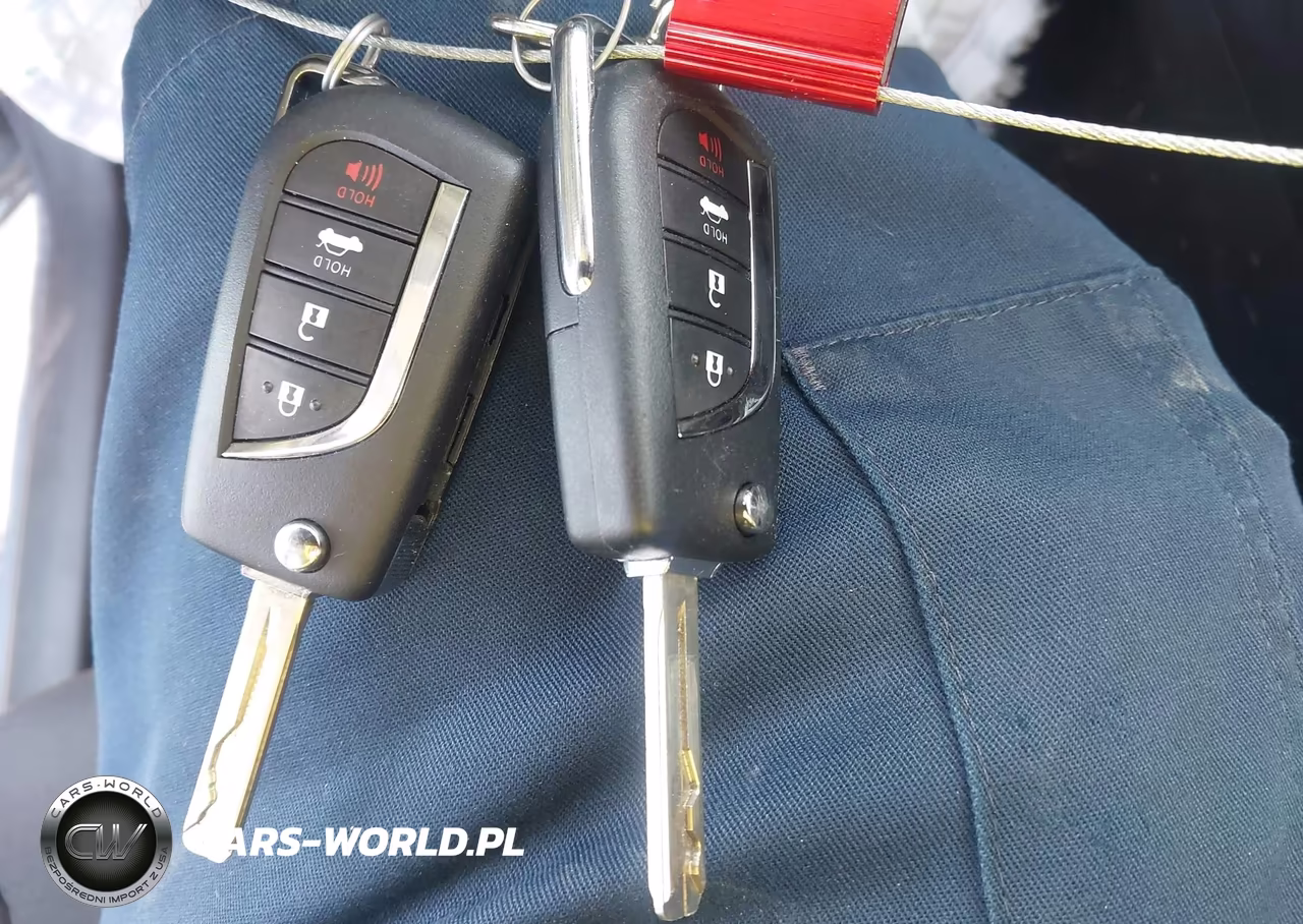 2026 Toyota Corolla Le VIN:5YFB4MDE0TP436965 - 11