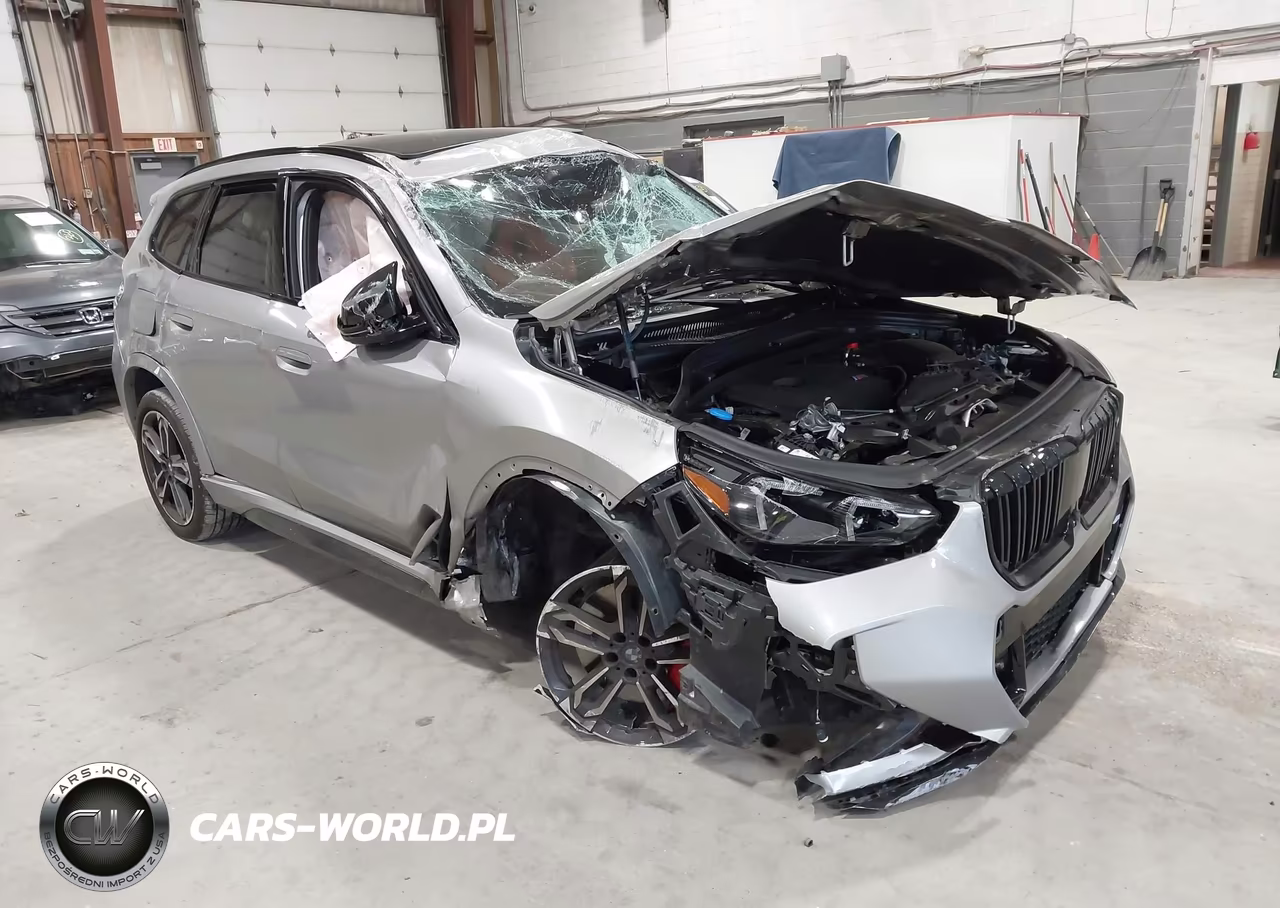 2026 BMW X1 M35I – zdjęcie 1 z 17