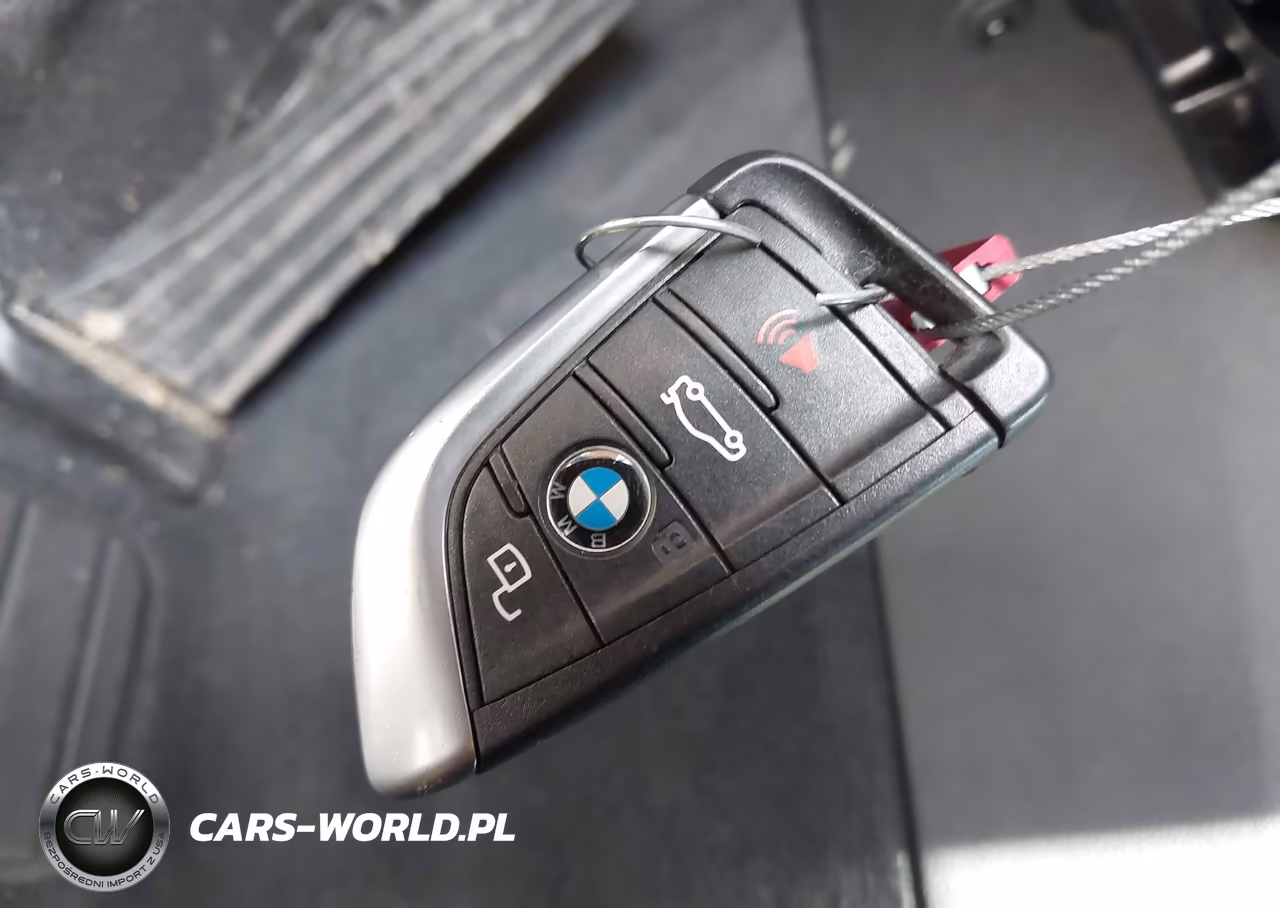 2022 BMW X3 xDrive30I VIN:5UX53DP08N9J37490 - 11