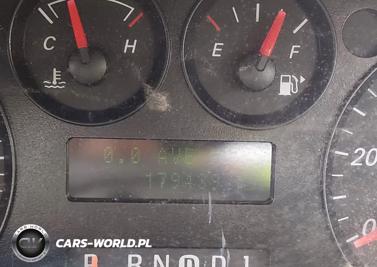 2006 Ford Taurus Se VIN:1FAHP53U06A246498 - 12