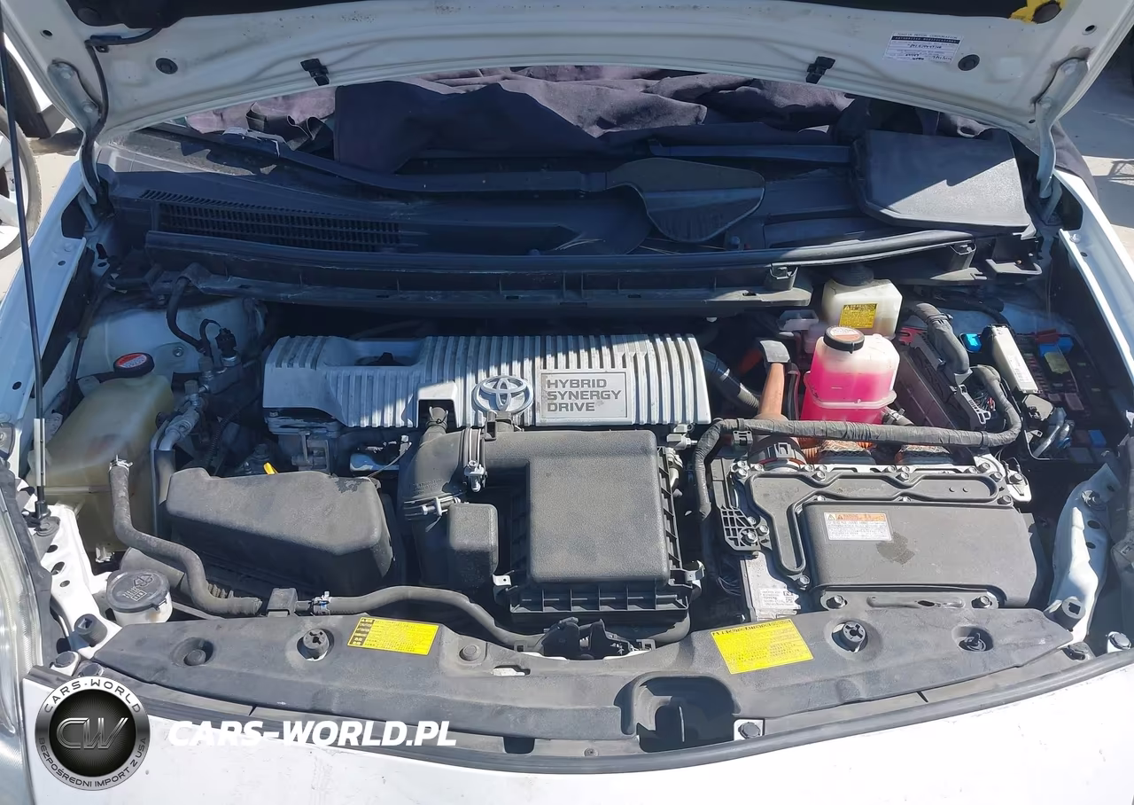 2014 Toyota Prius Two VIN:JTDKN3DUXE0385471 - 10