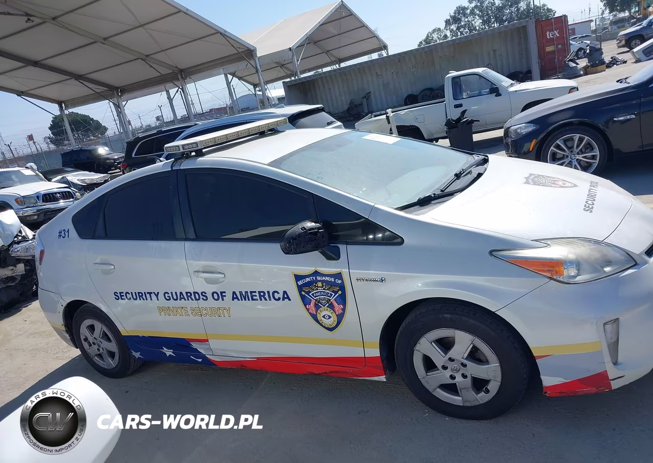2014 Toyota Prius Two VIN:JTDKN3DUXE0385471 - 13
