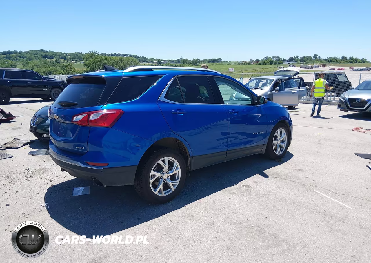 2019 Chevrolet Equinox Lt VIN:3GNAXVEX6KS561681 - 4