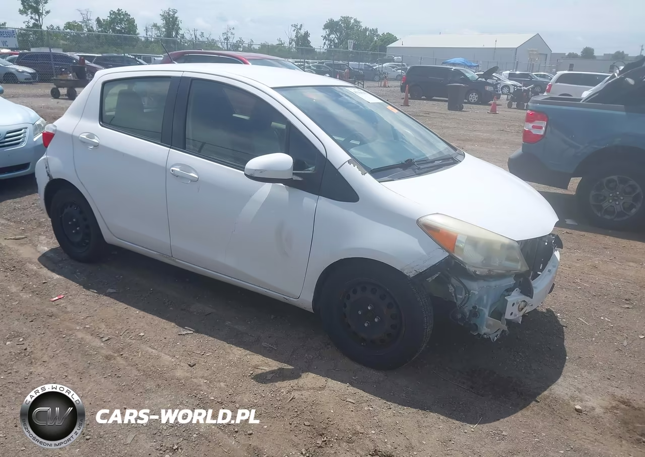 2012 Toyota Yaris Le