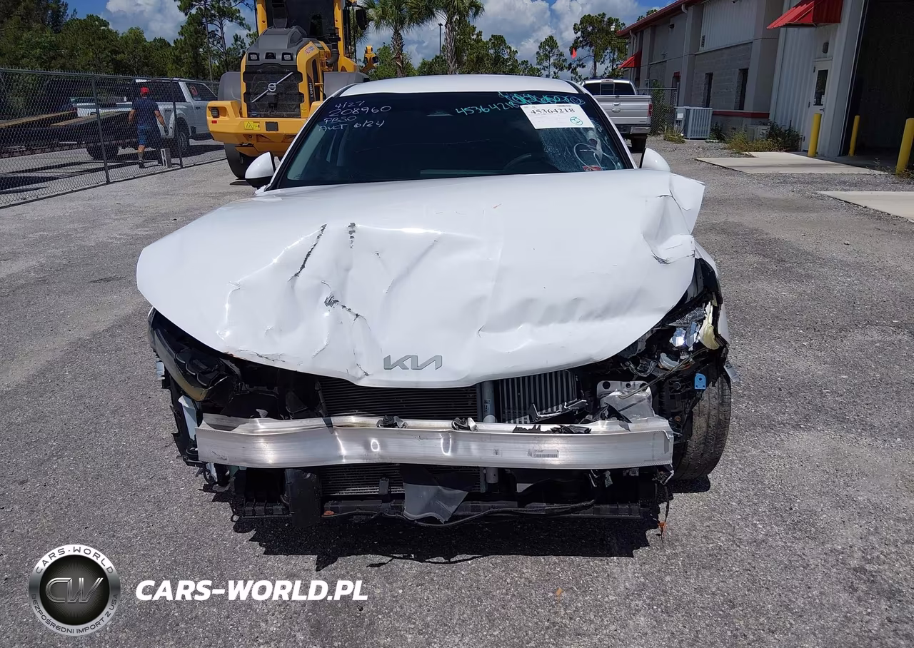 2023 Kia K5 Lxs VIN:5XXG14J22PG208960 - 13